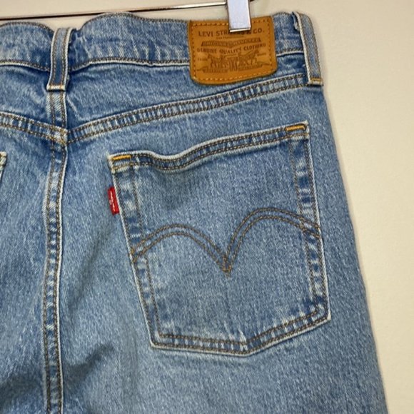 ❗️SOLD❗️Levi’s Wedgie Straight Leg Jeans Size 28 - Picture 6 of 16
